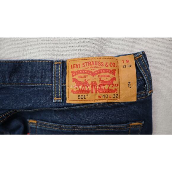 Men' s Levi 501 Button Fly 40x32 - Picture 3 of 3